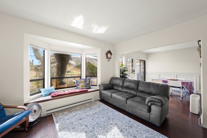 Photo 4 at 1554 W 65th Ave Avenue, S.W. Marine, Vancouver West