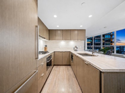 Photo 13 at 704 - 125 E 14th Street, Central Lonsdale, North Vancouver