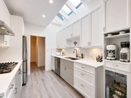 Photo 3 at 1741 Rufus Drive, Westlynn, North Vancouver