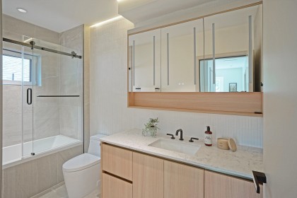 Photo 12 at 1 - 3315 W 10th Street, Kitsilano, Vancouver West