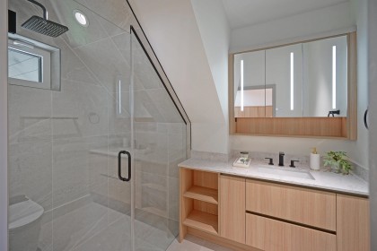 Photo 19 at 1 - 3315 W 10th Street, Kitsilano, Vancouver West