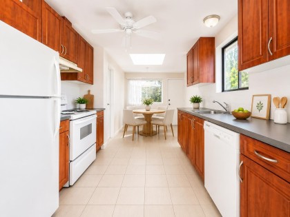 Photo 17 at 3003 Sunnyhurst Road, Lynn Valley, North Vancouver