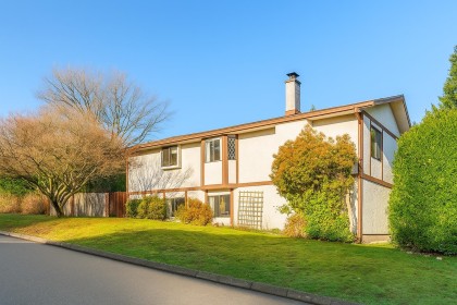 Photo 30 at 3003 Sunnyhurst Road, Lynn Valley, North Vancouver