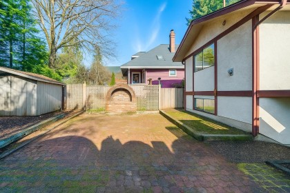 Photo 33 at 3003 Sunnyhurst Road, Lynn Valley, North Vancouver
