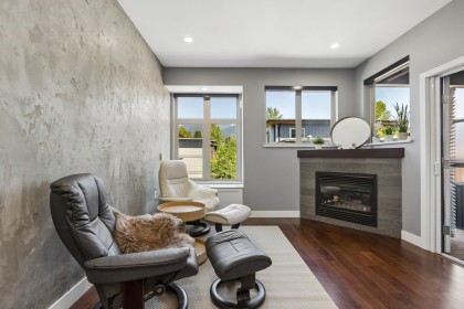 Photo 2 at 303 - 116 W 23rd Street, Central Lonsdale, North Vancouver