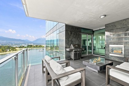 Photo 15 at 1701 - 277 Thurlow Street, Coal Harbour, Vancouver West