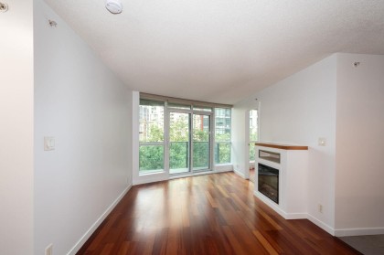 Photo 4 at 507 - 1189 Melville Street, Coal Harbour, Vancouver West