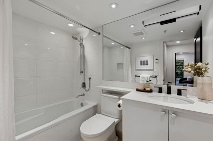 Photo 27 at 104 - 2119 Yew Street, Kitsilano, Vancouver West