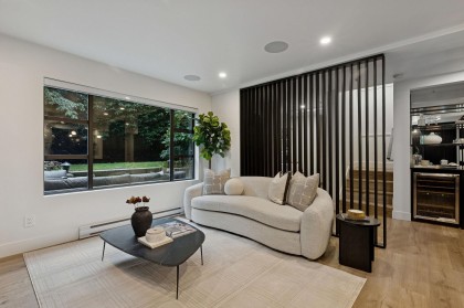 Photo 5 at 104 - 2119 Yew Street, Kitsilano, Vancouver West
