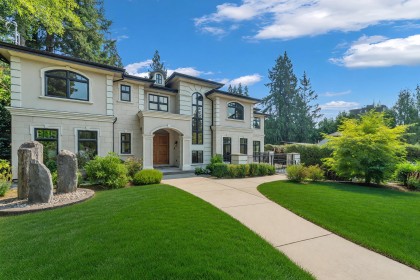 Photo 5 at 920 3rd Street, Cedardale, West Vancouver