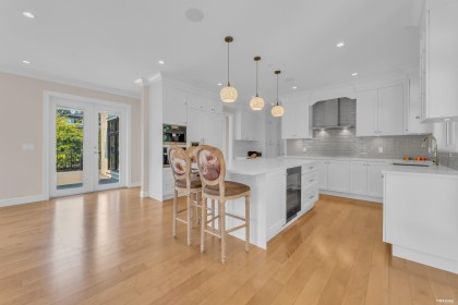Photo 20 at 920 3rd Street, Cedardale, West Vancouver