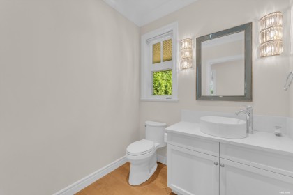 Photo 24 at 920 3rd Street, Cedardale, West Vancouver