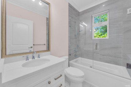 Photo 30 at 920 3rd Street, Cedardale, West Vancouver