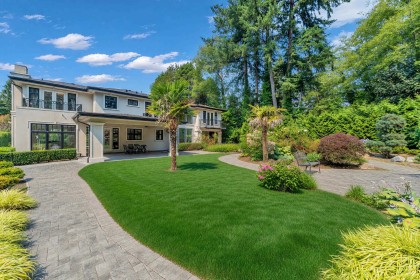 Photo 18 at 920 3rd Street, Cedardale, West Vancouver