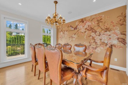 Photo 11 at 920 3rd Street, Cedardale, West Vancouver