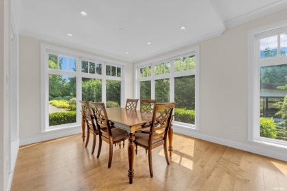 Photo 19 at 920 3rd Street, Cedardale, West Vancouver