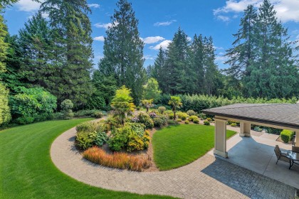 Photo 31 at 920 3rd Street, Cedardale, West Vancouver