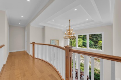 Photo 25 at 920 3rd Street, Cedardale, West Vancouver
