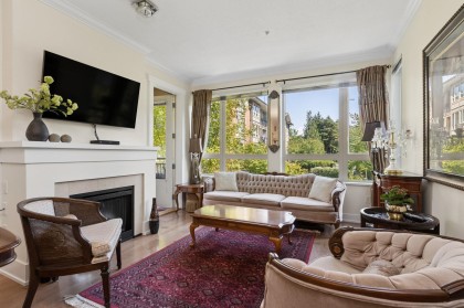 Photo 3 at 203 - 1111 E 27th Street, Lynn Valley, North Vancouver