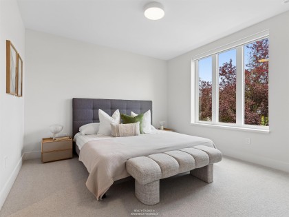 Photo 16 at 2 - 3058 W 34th Avenue, MacKenzie Heights, Vancouver West