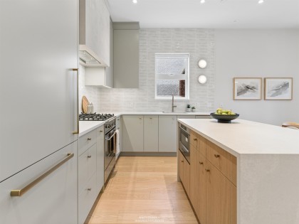 Photo 9 at 2 - 3058 W 34th Avenue, MacKenzie Heights, Vancouver West