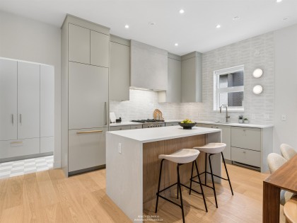 Photo 8 at 2 - 3058 W 34th Avenue, MacKenzie Heights, Vancouver West