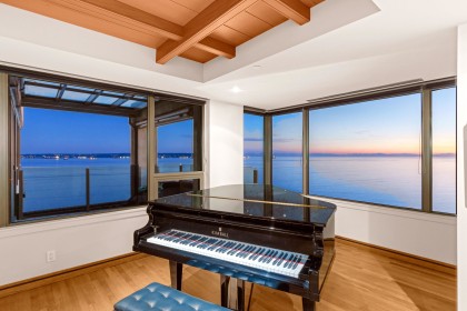 Photo 5 at 10 - 2250 Bellevue Avenue, Dundarave, West Vancouver