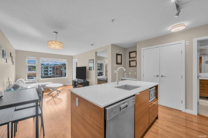 Photo 2 at 401 - 1677 Lloyd Avenue, Pemberton NV, North Vancouver
