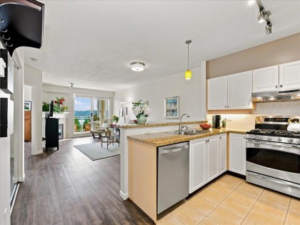 Photo 13 at 317 - 3629 Deercrest Drive, Roche Point, North Vancouver