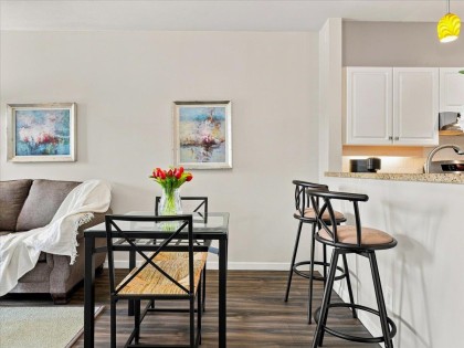 Photo 9 at 317 - 3629 Deercrest Drive, Roche Point, North Vancouver