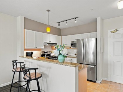Photo 10 at 317 - 3629 Deercrest Drive, Roche Point, North Vancouver