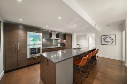 Photo 13 at 702 - 7228 Adera Street, South Granville, Vancouver West