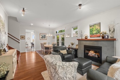 Photo 3 at 261 E Queens Road, Upper Lonsdale, North Vancouver