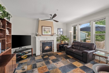 Photo 8 at 261 E Queens Road, Upper Lonsdale, North Vancouver