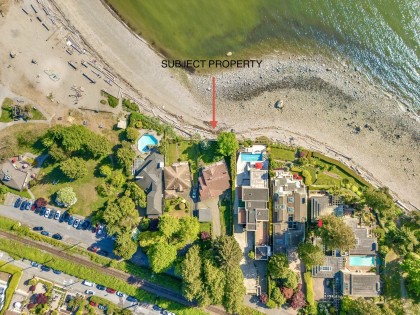 Photo 1 at 2560 Bellevue Avenue, Dundarave, West Vancouver