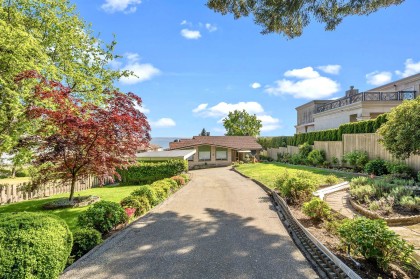 Photo 24 at 2560 Bellevue Avenue, Dundarave, West Vancouver