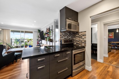 Photo 15 at 307 - 252 W 2nd Street, Lower Lonsdale, North Vancouver