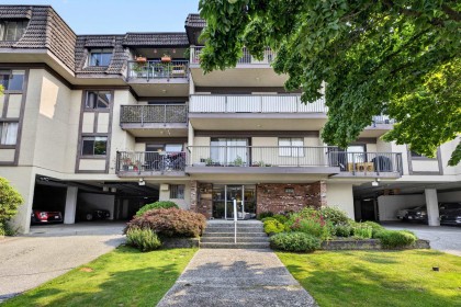 Photo 4 at 307 - 252 W 2nd Street, Lower Lonsdale, North Vancouver