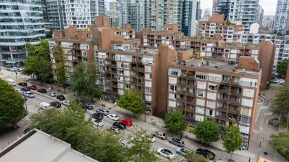 Photo 3 at 304 - 1330 Burrard Street, Downtown VW, Vancouver West