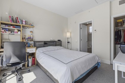 Photo 12 at 276 W 62nd Avenue, Marpole, Vancouver West