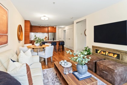 Photo 6 at 210 - 1677 Lloyd Avenue, Pemberton NV, North Vancouver