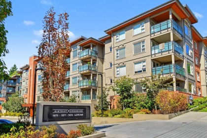 Photo 3 at 210 - 1677 Lloyd Avenue, Pemberton NV, North Vancouver