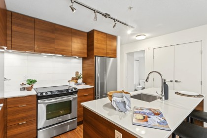 Photo 11 at 210 - 1677 Lloyd Avenue, Pemberton NV, North Vancouver