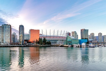 Photo 6 at 38 Athletes Way, False Creek, Vancouver West