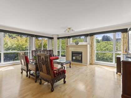 Photo 5 at 412 - 618 W 45th Avenue, Oakridge VW, Vancouver West
