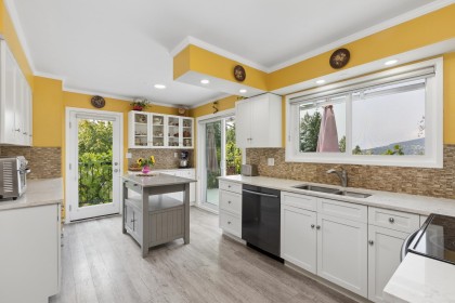 Photo 12 at 704 Maurelle Court, Canyon Heights NV, North Vancouver
