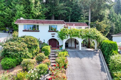 Photo 1 at 704 Maurelle Court, Canyon Heights NV, North Vancouver