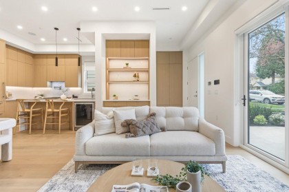 Photo 6 at 1 - 3708 W 18th Avenue, Dunbar, Vancouver West