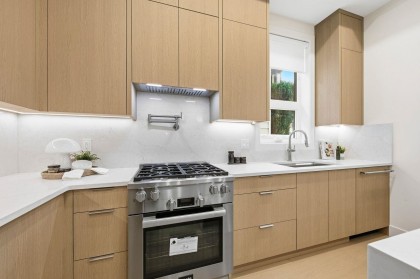 Photo 16 at 1 - 3708 W 18th Avenue, Dunbar, Vancouver West