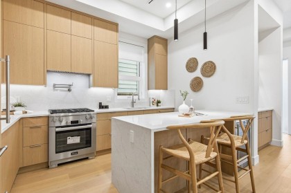 Photo 12 at 1 - 3708 W 18th Avenue, Dunbar, Vancouver West